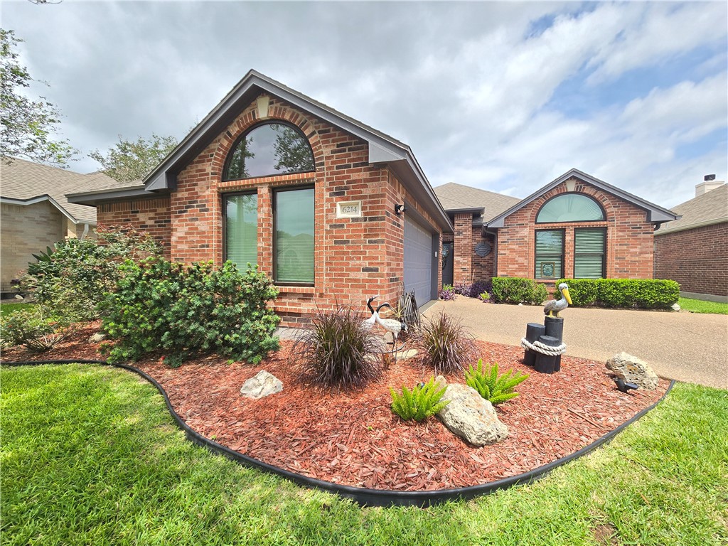 6214 Garden Court Corpus Christi TX 78414