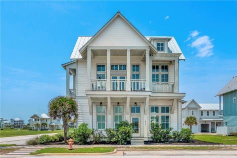 529 Sunrise Avenue Port Aransas TX 78373