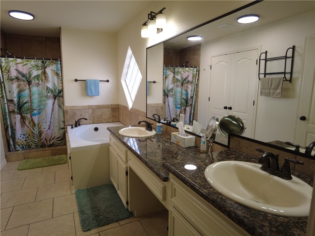14126 Coquina Bay Avenue Corpus Christi TX 78418