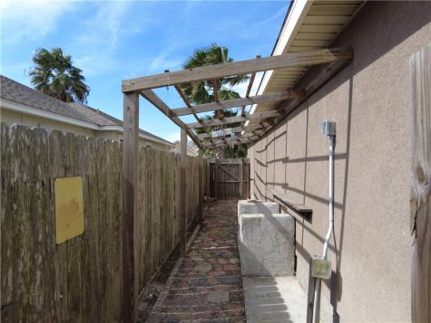 14126 Coquina Bay Avenue Corpus Christi TX 78418