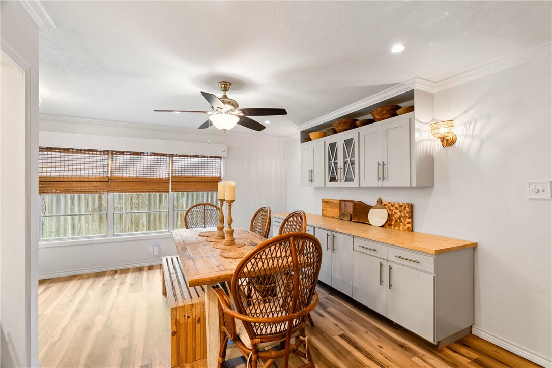426 Troy Drive Corpus Christi TX 78412