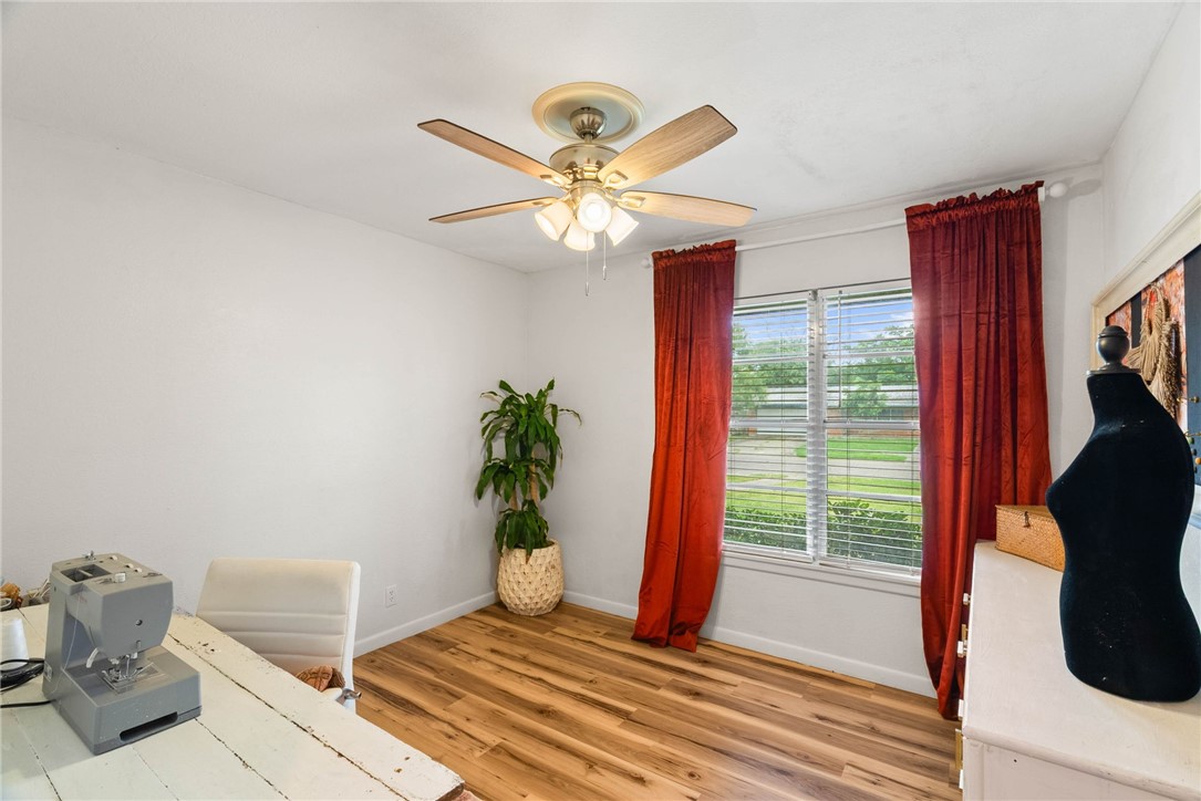 426 Troy Drive Corpus Christi TX 78412