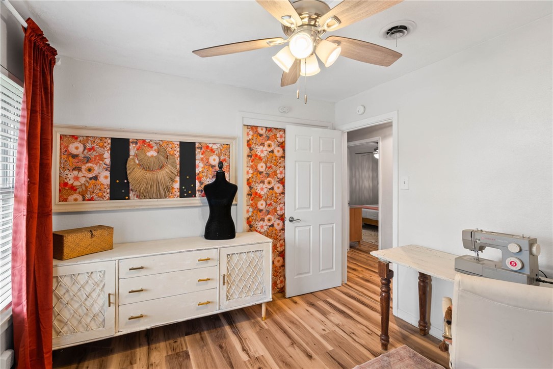 426 Troy Drive Corpus Christi TX 78412