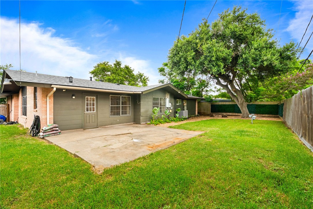 426 Troy Drive Corpus Christi TX 78412