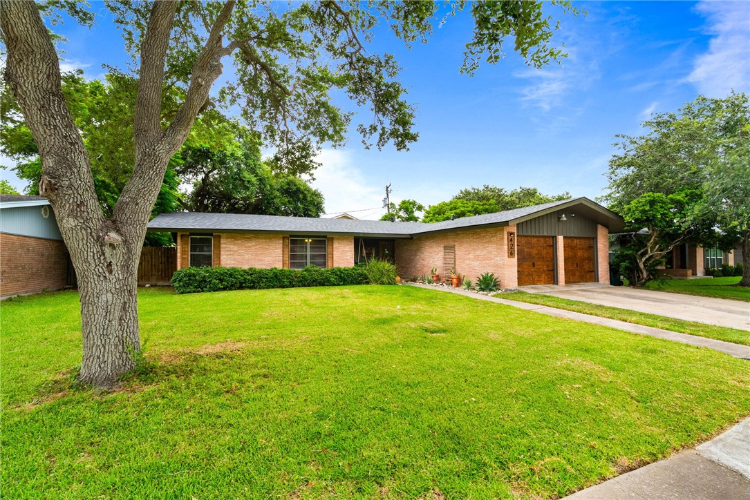 426 Troy Drive Corpus Christi TX 78412