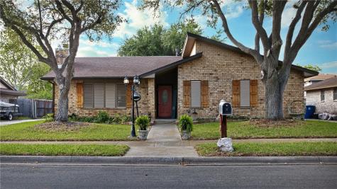 2210 Live Oak Drive Portland TX 78374