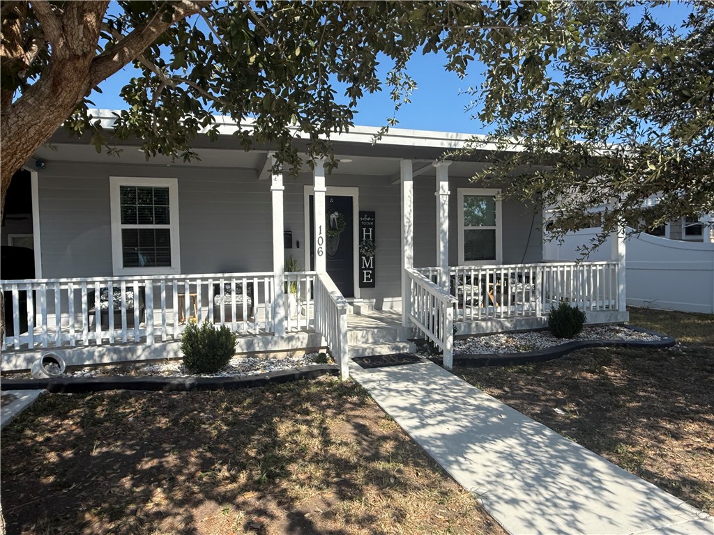 106 Adams Drive Corpus Christi TX 78415