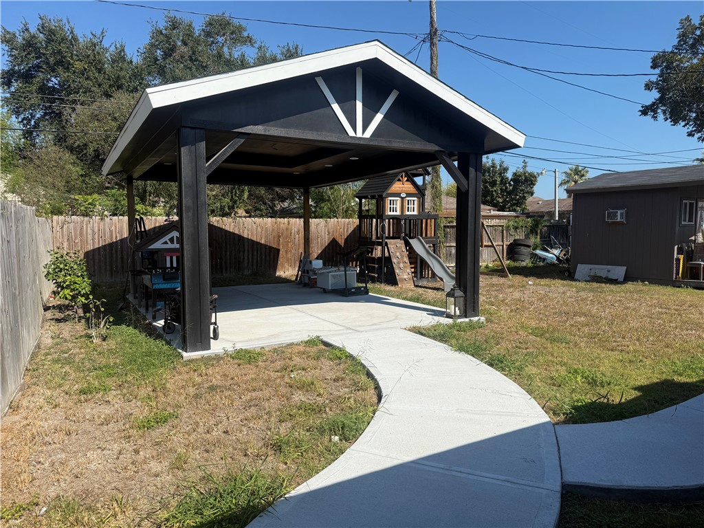 106 Adams Drive Corpus Christi TX 78415