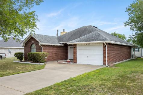 600 Gardenia Street Alice TX 78332