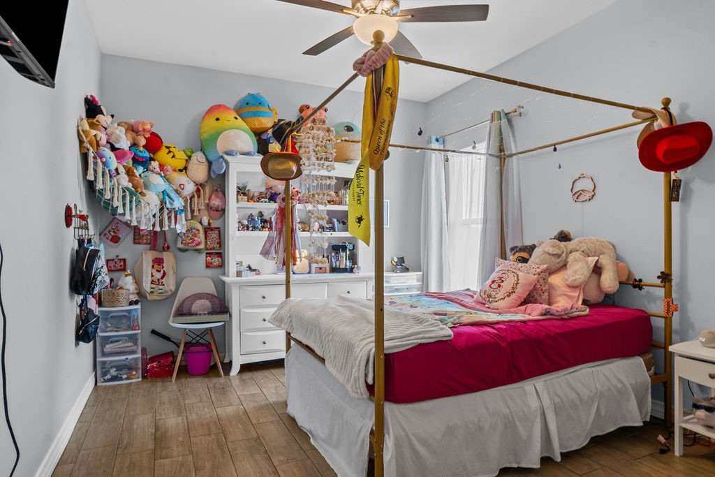 2445 Manuel Corpus Christi TX 78414