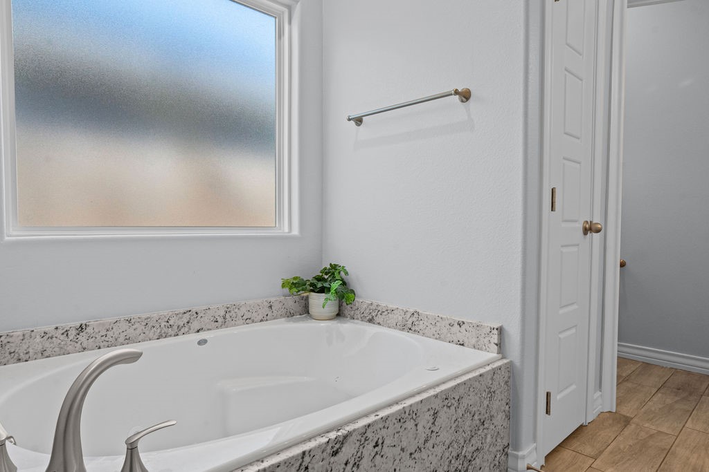 2445 Manuel Corpus Christi TX 78414