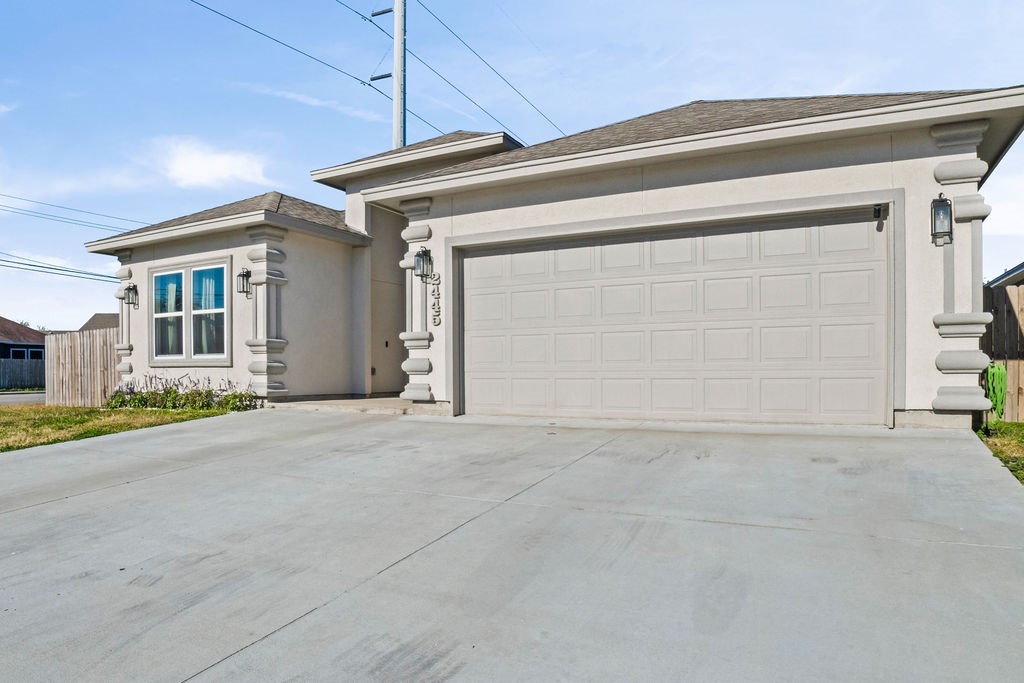 2445 Manuel Corpus Christi TX 78414