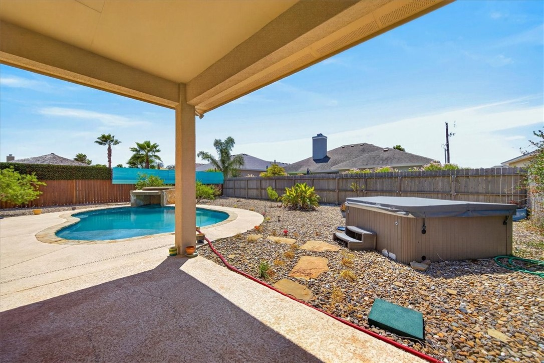 13857 Laffite Drive Corpus Christi TX 78418