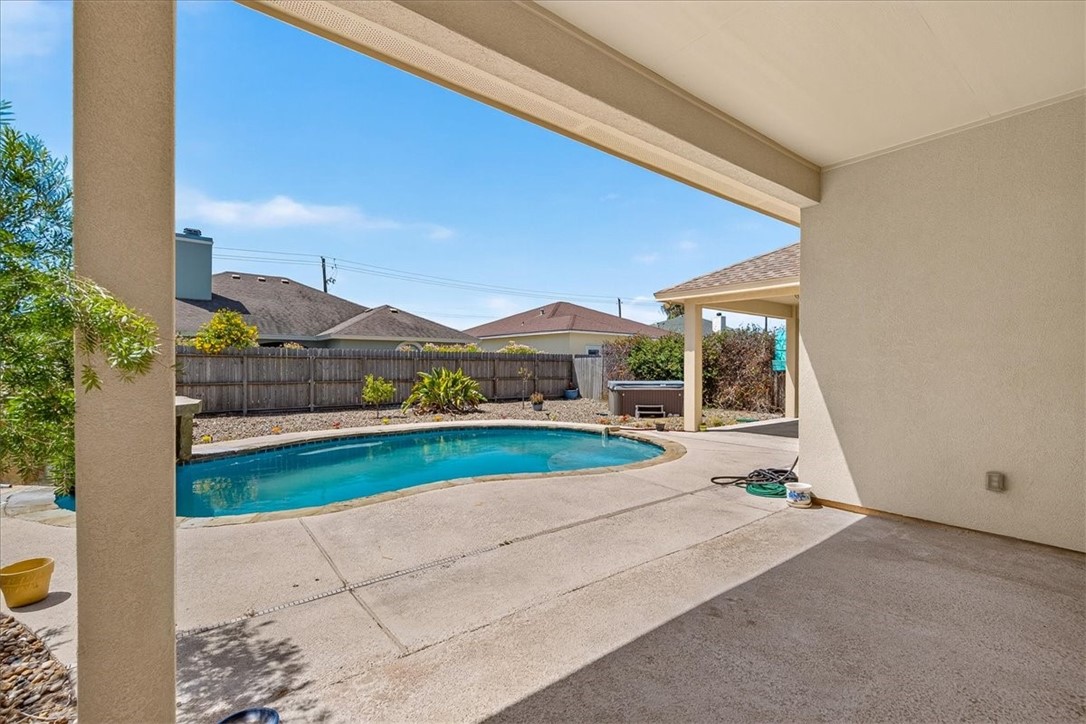 13857 Laffite Drive Corpus Christi TX 78418