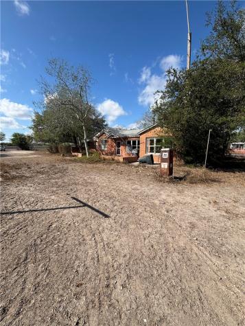 369 Edith Drive Alice TX 78332