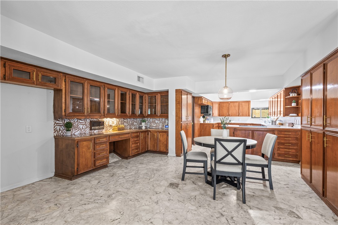 1010 Karnak Drive Corpus Christi TX 78412