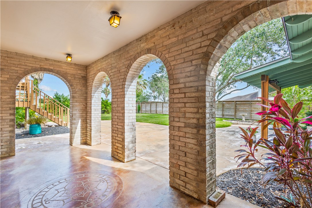 1010 Karnak Drive Corpus Christi TX 78412