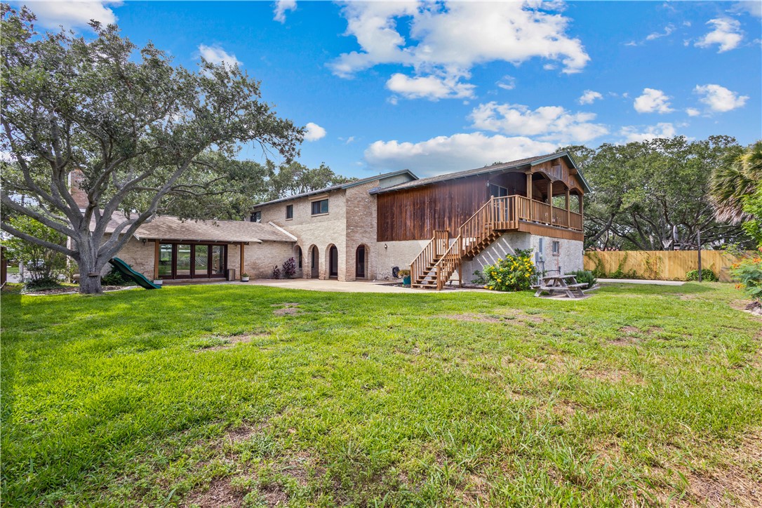 1010 Karnak Drive Corpus Christi TX 78412