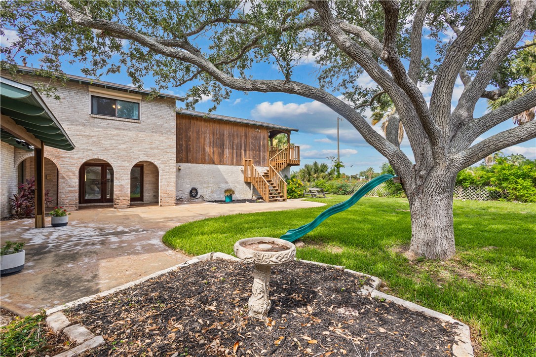 1010 Karnak Drive Corpus Christi TX 78412