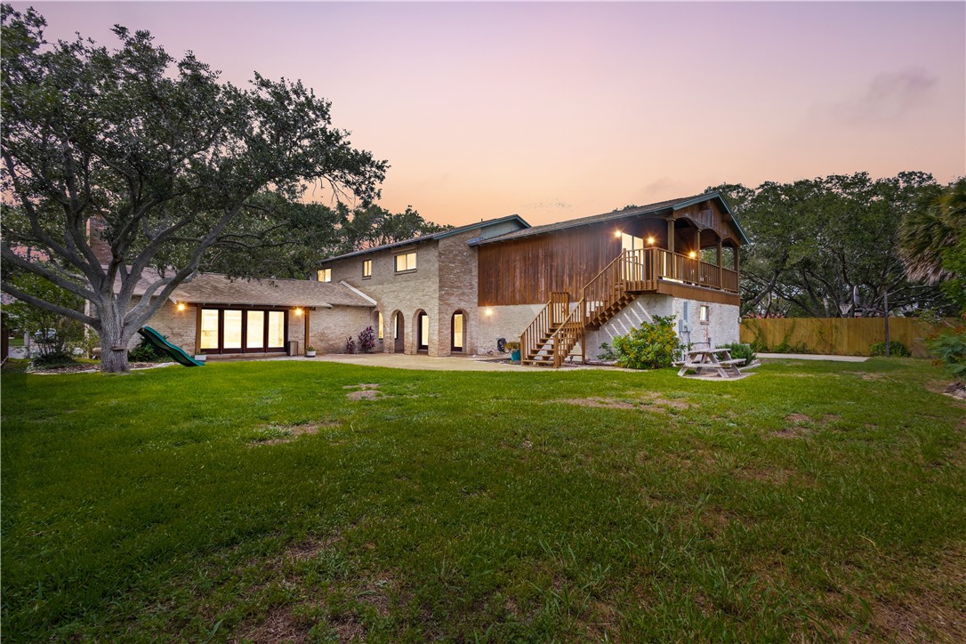 1010 Karnak Drive Corpus Christi TX 78412