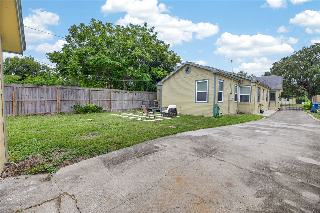 421 Cole Street Corpus Christi TX 78404