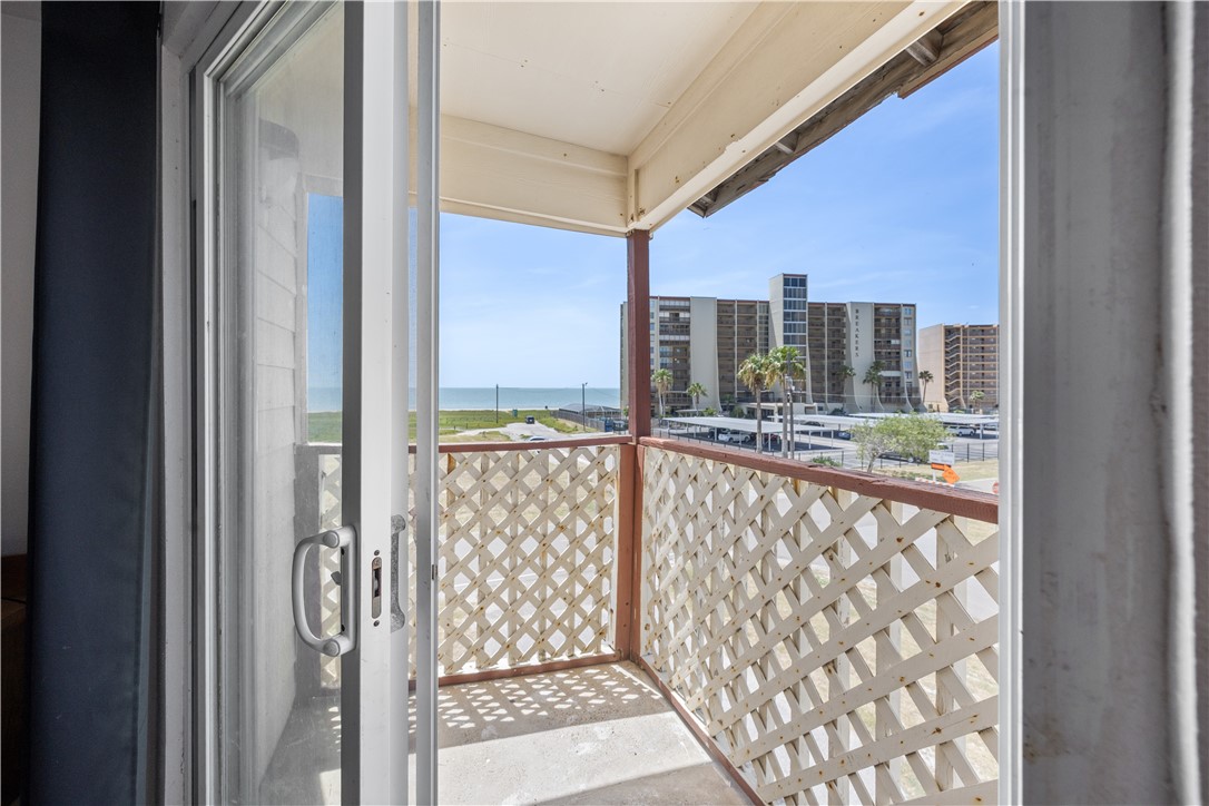 4301 Gulfbreeze Boulevard Corpus Christi TX 78402