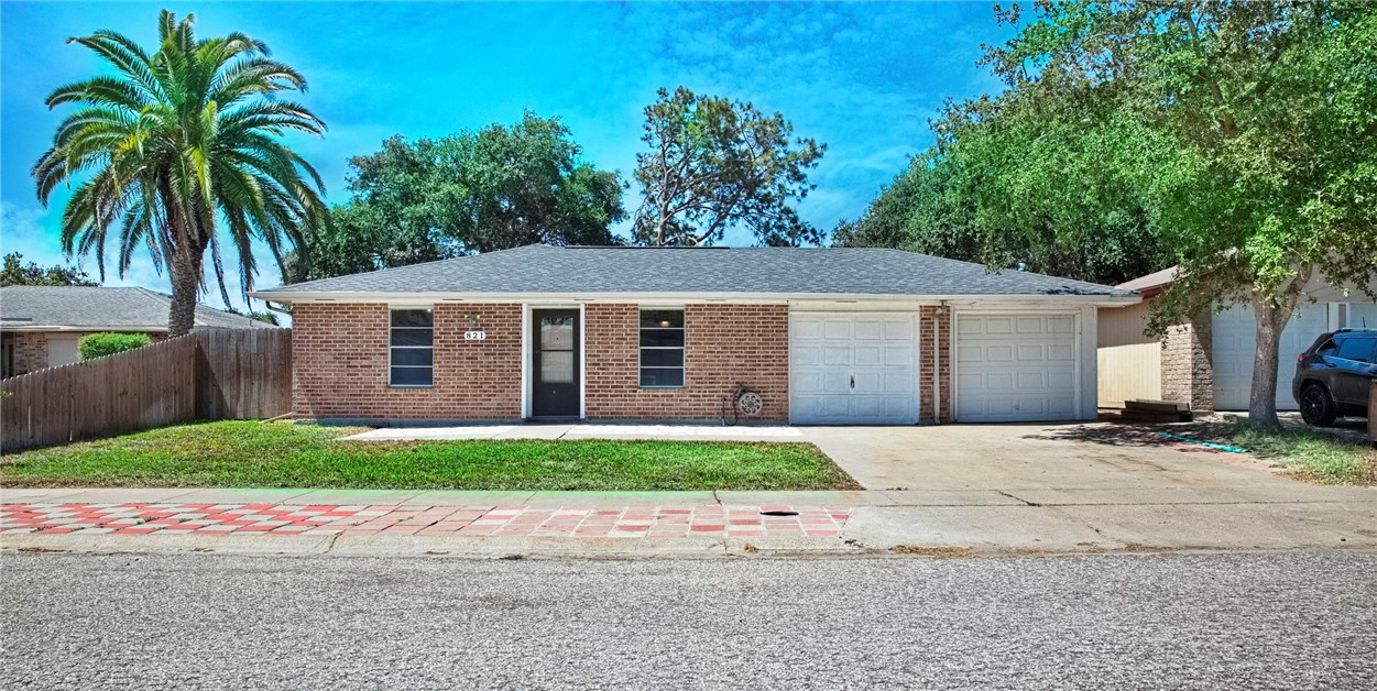 821 Saint Martin Street Corpus Christi TX 78418