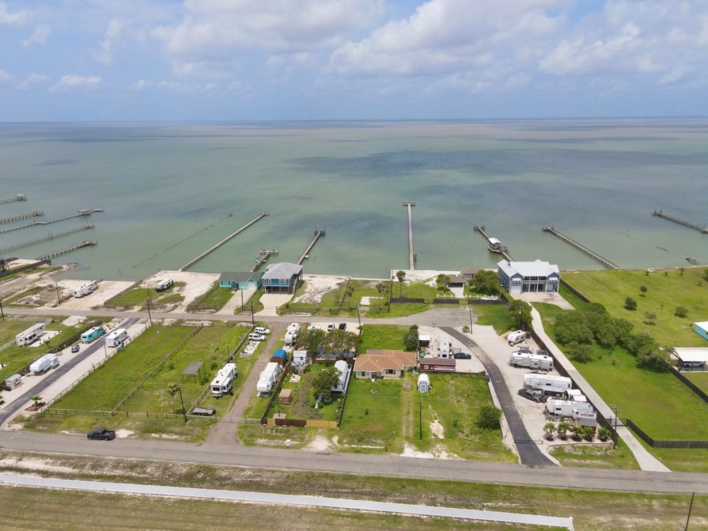 16 Copano Ridge Rockport TX 78382