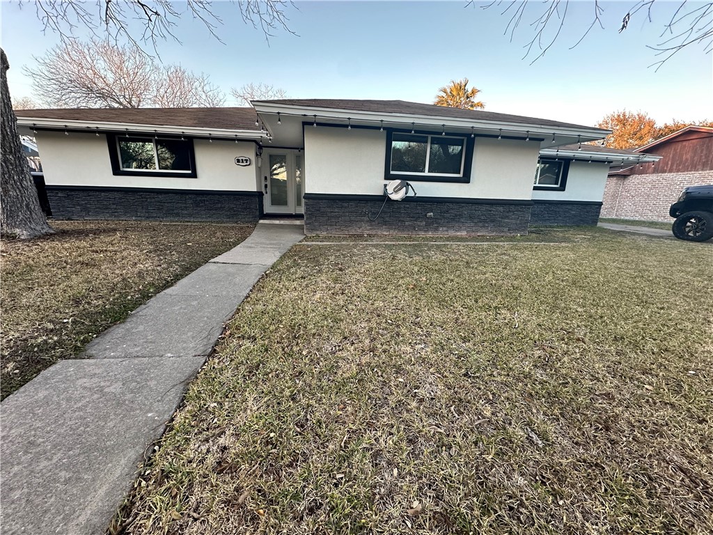 217 Pecos Street Portland TX 78374