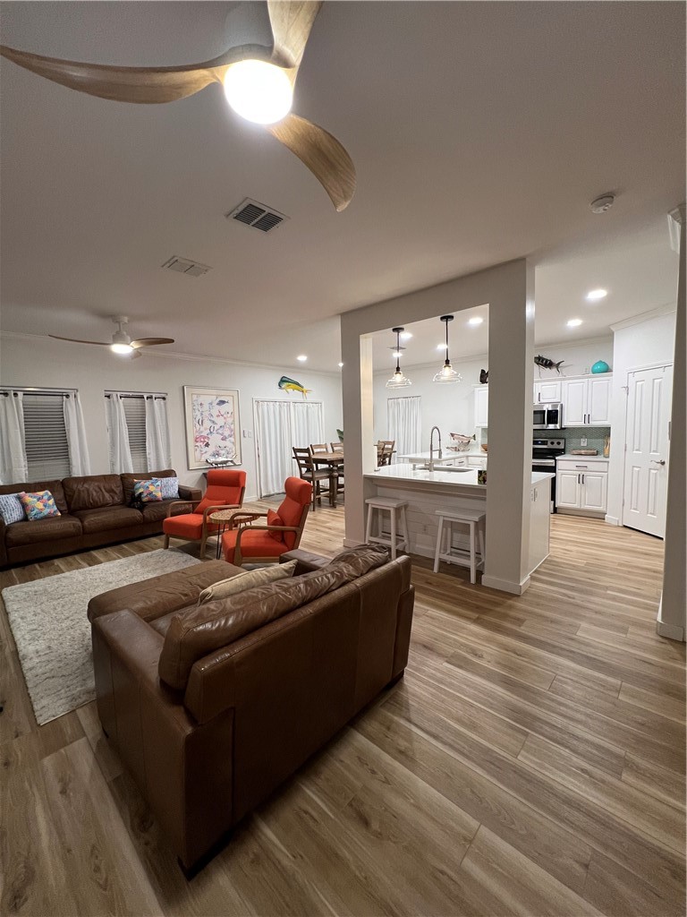 14878 Granada Drive 103 Corpus Christi TX 78418