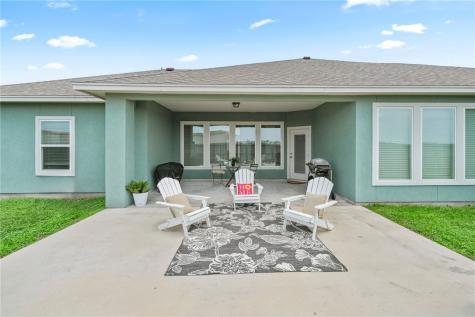 14230 Bowman Court Robstown TX 78380