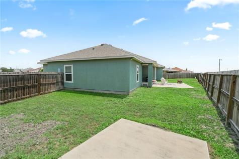 14230 Bowman Court Robstown TX 78380