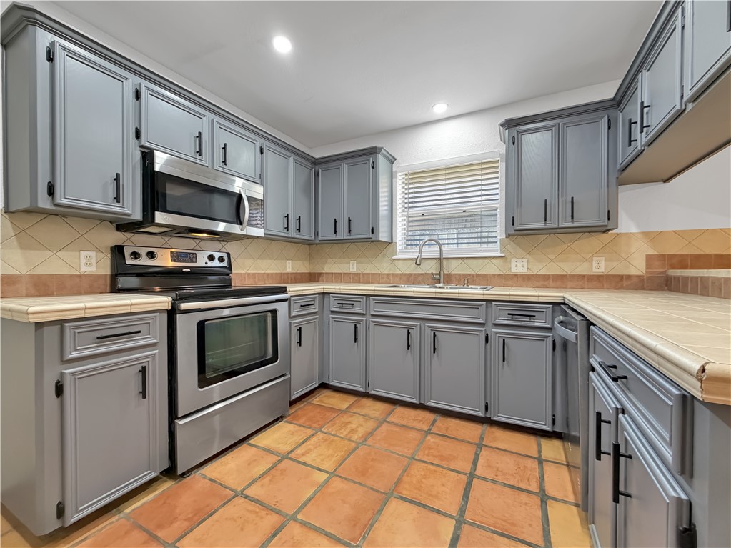 4214 Valley Corpus Christi TX 78413