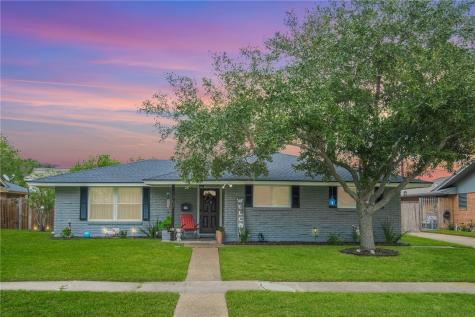 1062 Meadowbrook Drive Corpus Christi TX 78412