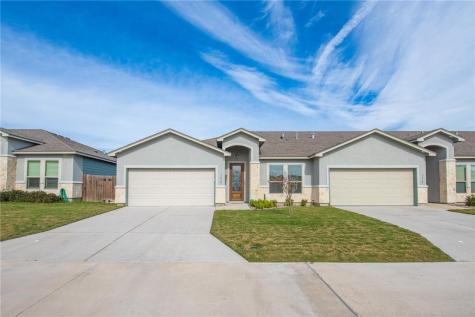 7438 Seal Beach Court Corpus Christi TX 78414