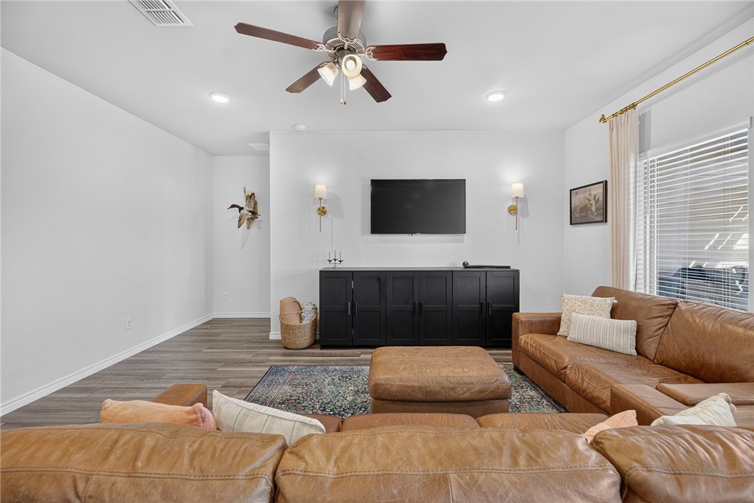 7814 Stampede Drive Corpus Christi TX 78414