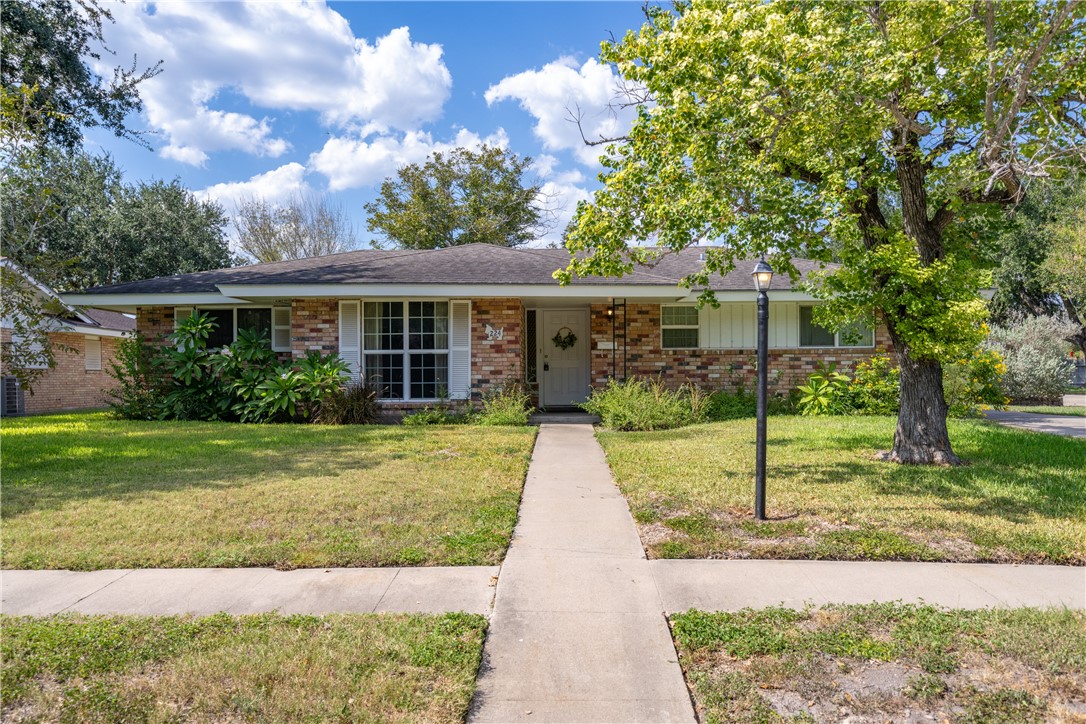 224 N Pasadena Drive Kingsville TX 78363