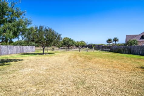6210 Jakes Wake Corpus Christi TX 78414