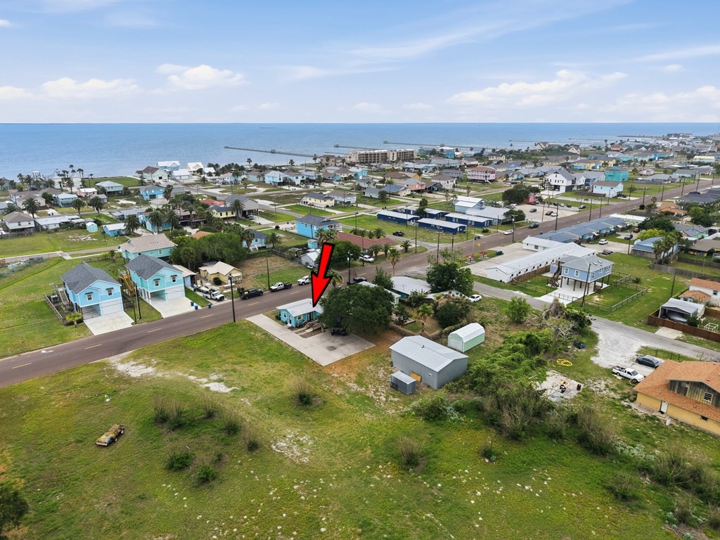 819 S Church Street Rockport TX 78382