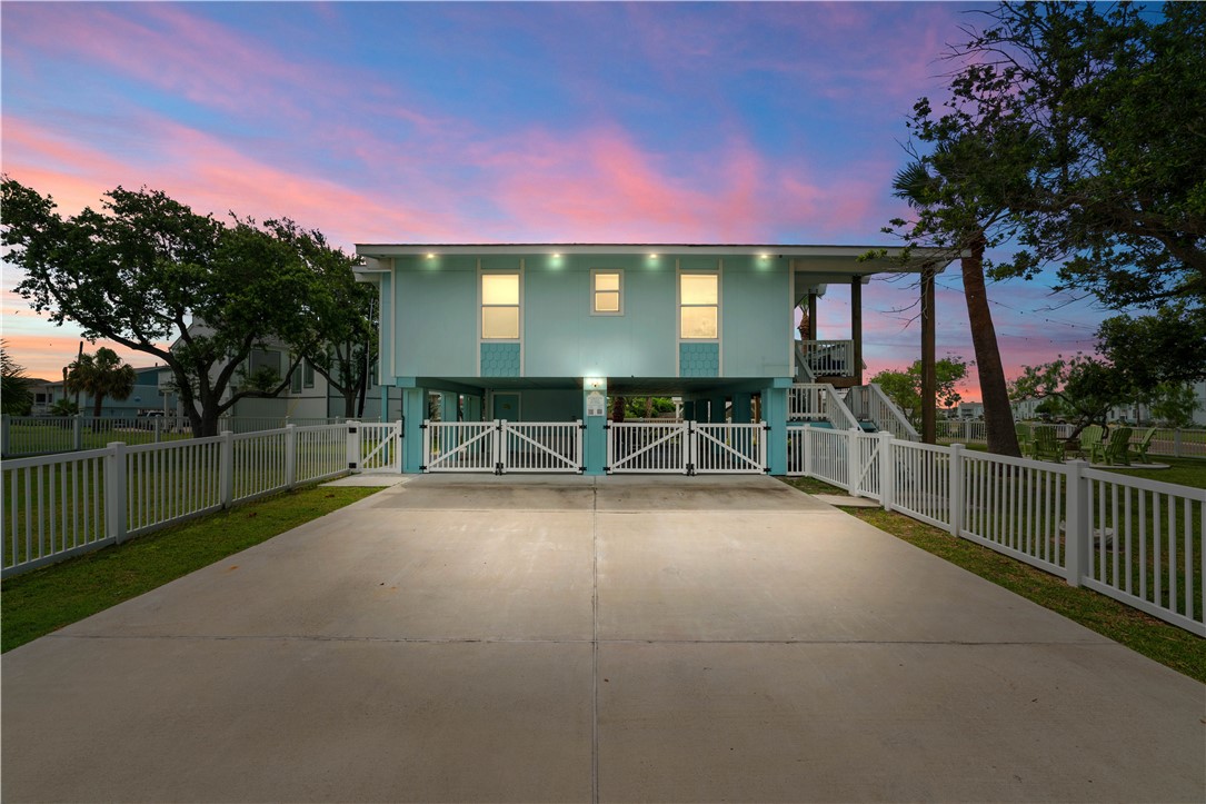 42 Nassau Drive Rockport TX 78382