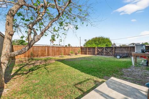 220 E Brundrett Avenue Port Aransas TX 78373