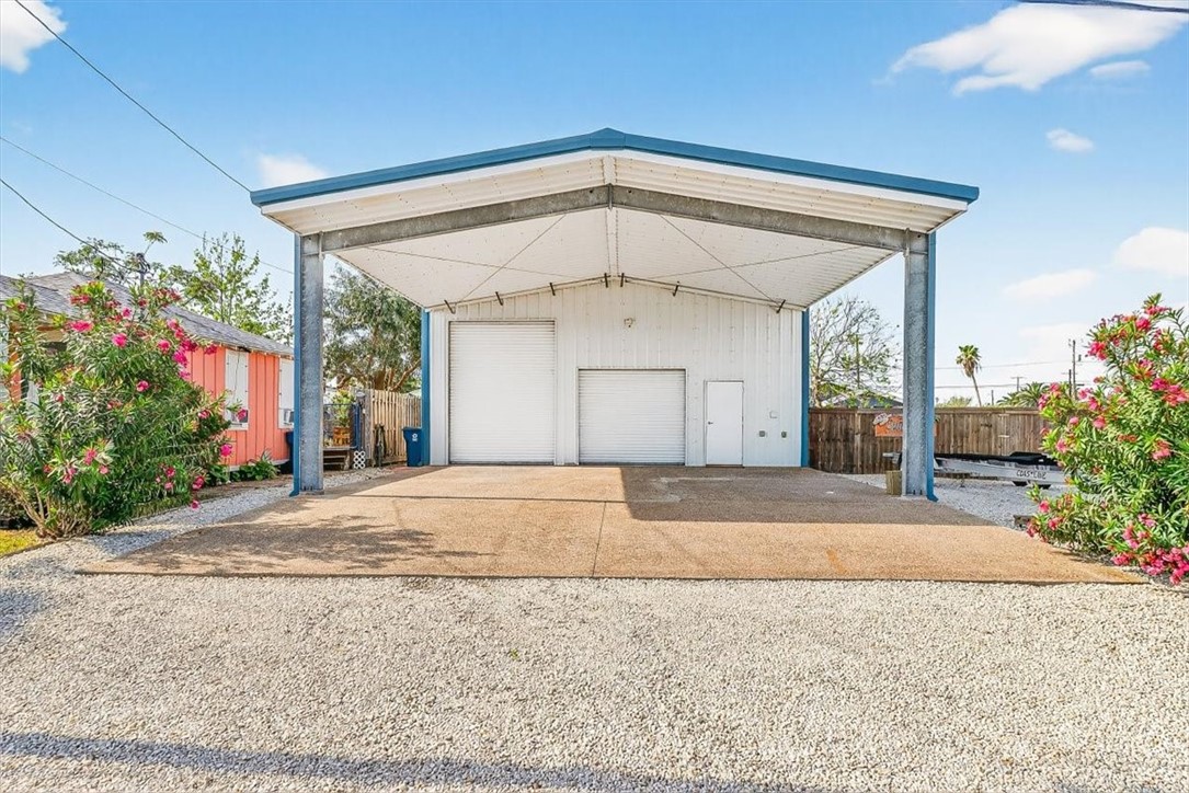 220 E Brundrett Avenue Port Aransas TX 78373