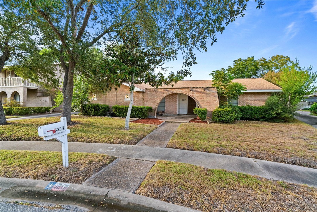 5217 Moultrie Drive Corpus Christi TX 78413