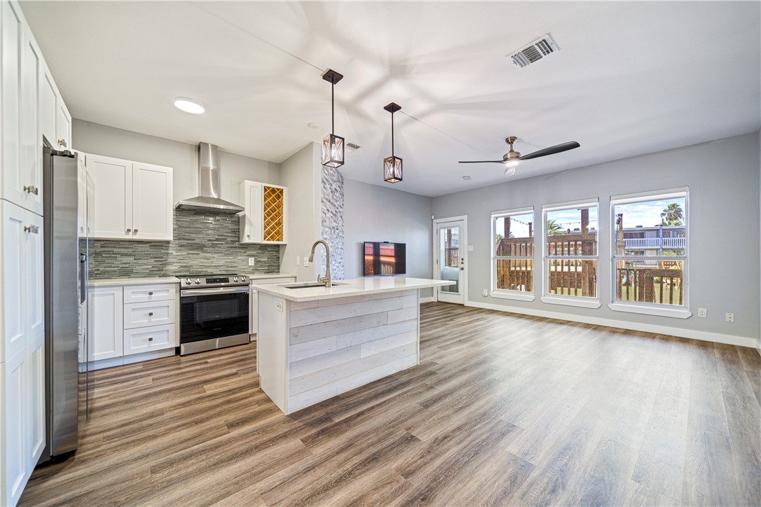 15433 Seamount Cay Court 4 Corpus Christi TX 78418