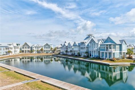 119 7 Day Weekend Street Port Aransas TX 78373