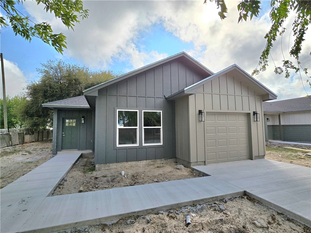 829 Utica Street Corpus Christi TX 78418