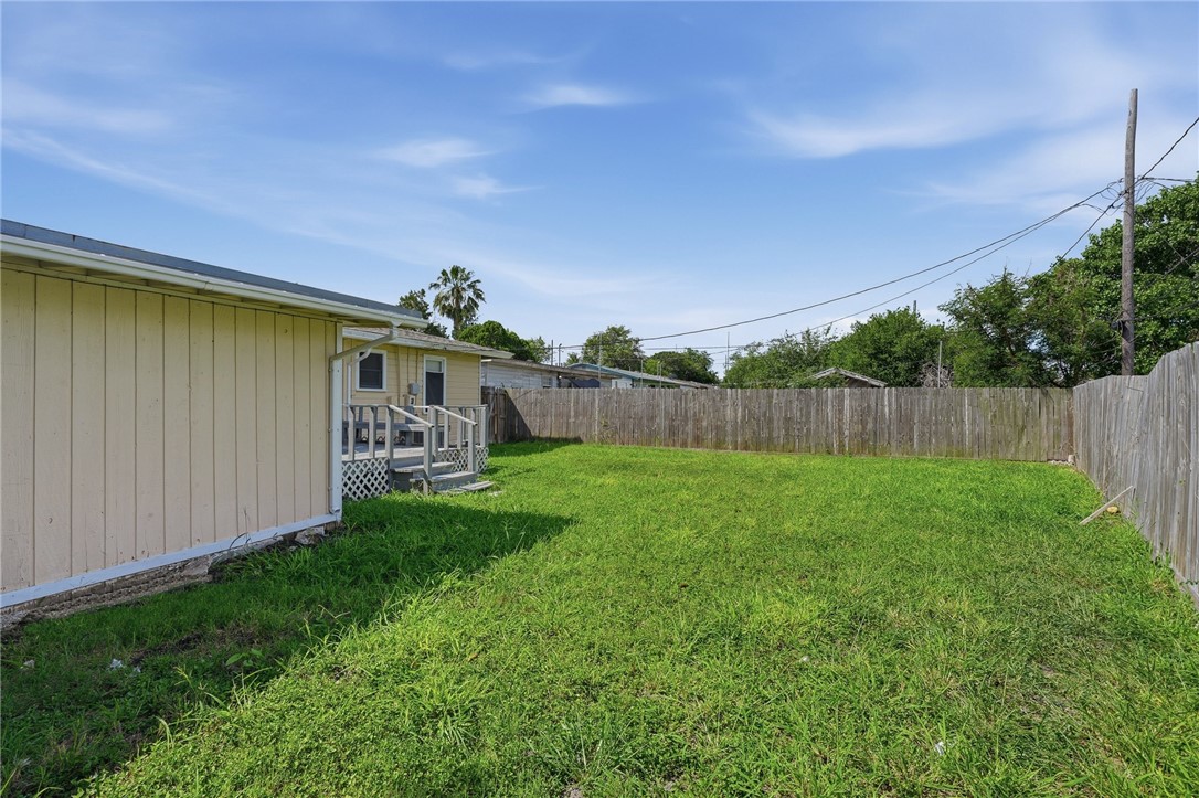 1113 Hazel Drive Corpus Christi TX 78412