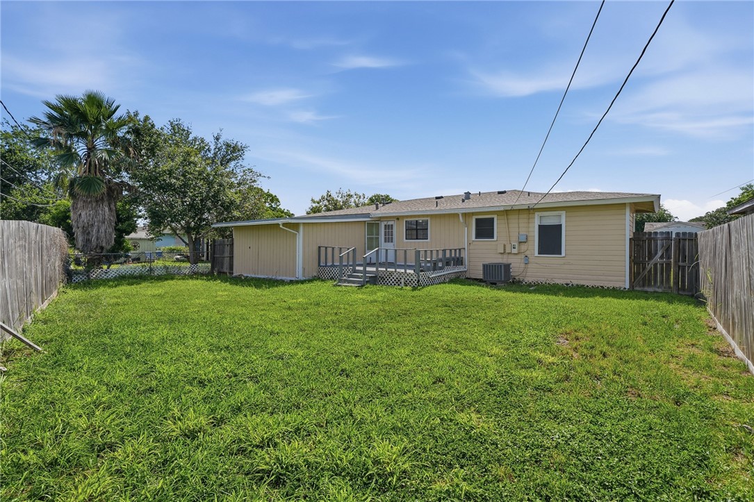1113 Hazel Drive Corpus Christi TX 78412