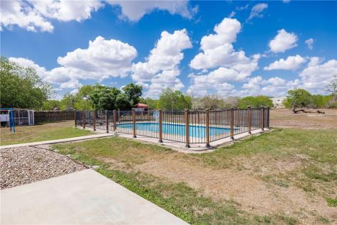 5371 County Road 73 Robstown TX 78380