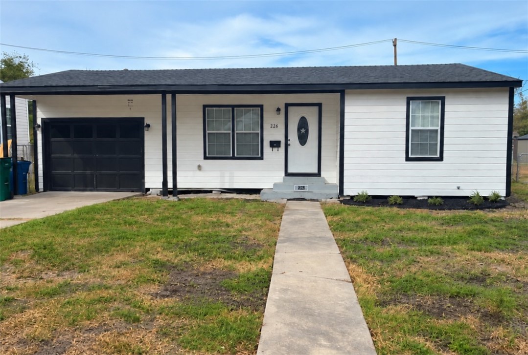 226 W Vanderbilt Drive Corpus Christi TX 78415